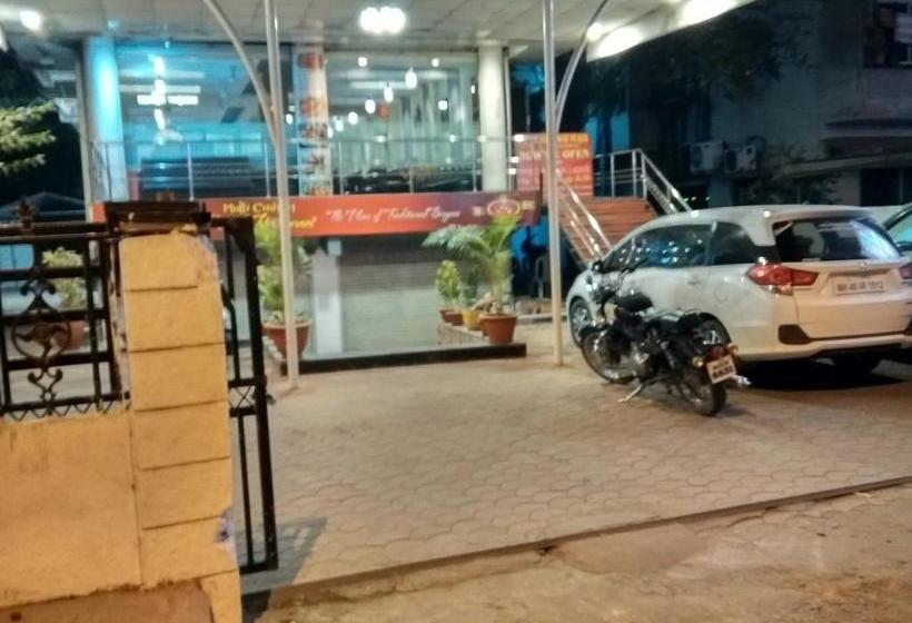 Hotel Jk Rooms 120 Swadnr. Sai Mandirwardha Rd 13