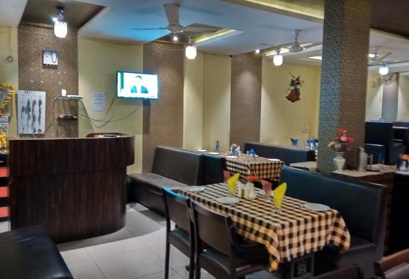 Hotel Jk Rooms 120 Swadnr. Sai Mandirwardha Rd 19