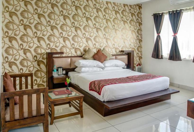 Gajraj Trails Resort 15