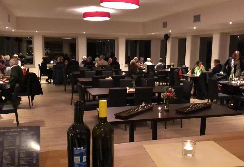 Hotel Heimliche Liebe 19