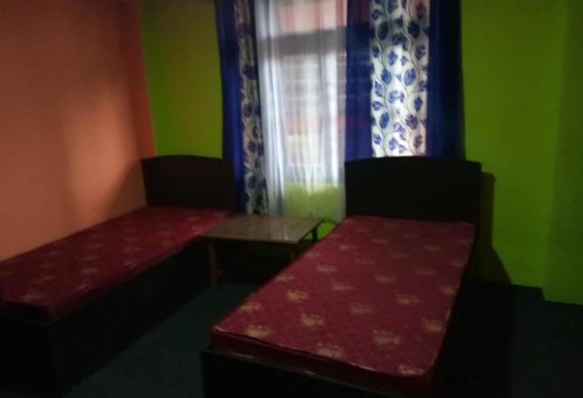 Hotel Fooding N Lodging Gangtok Sikkim