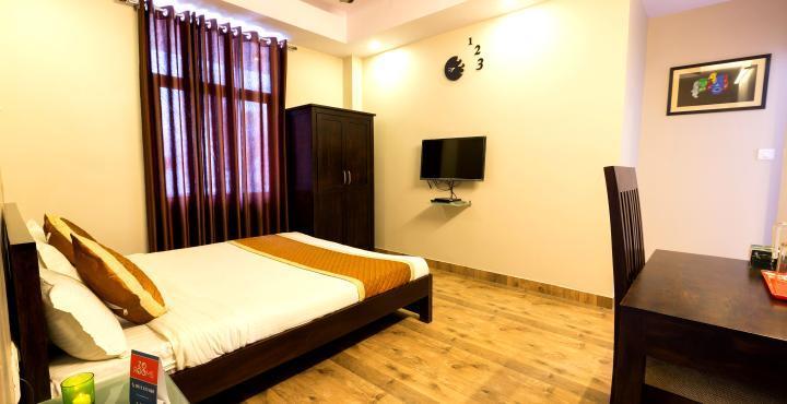 Hotel Travelers Lodge 2