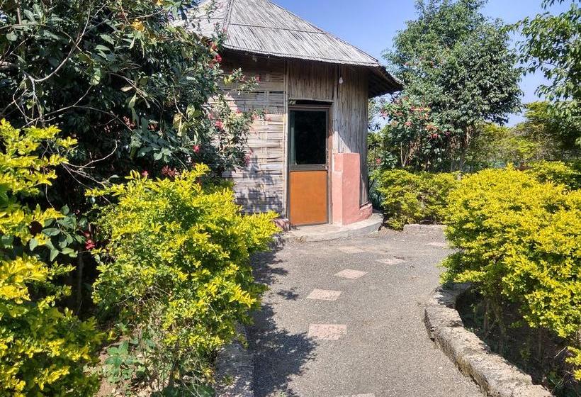 The Hillview Camp Resort 16