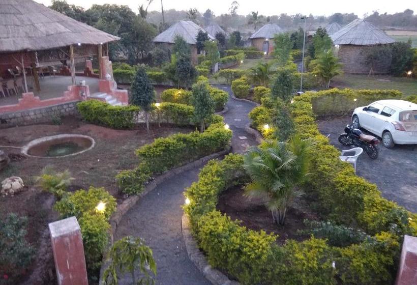 The Hillview Camp Resort 19