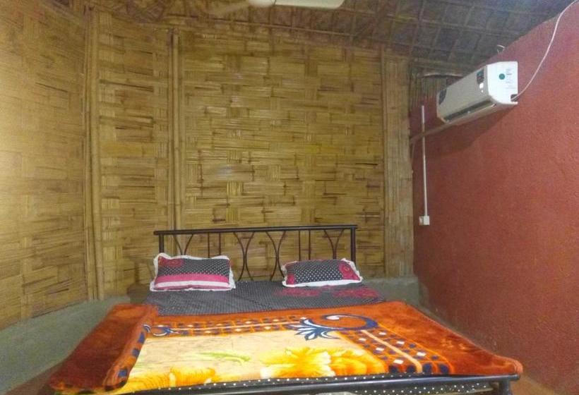 The Hillview Camp Resort 4