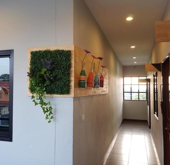 Hotel Warintorn Court 11