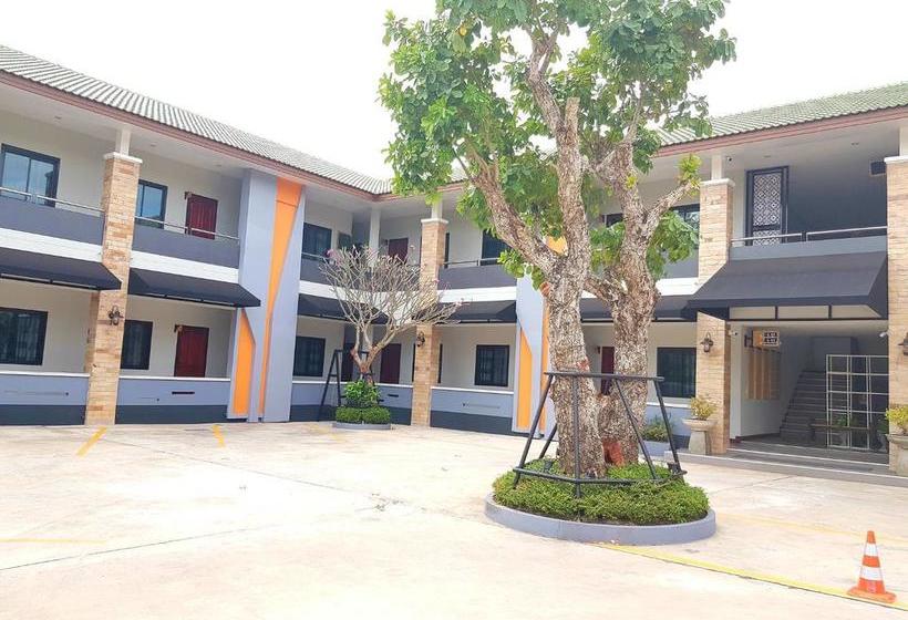 Hotel Warintorn Court 14