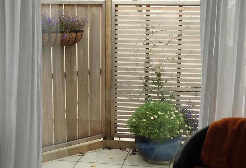 Bed and Breakfast Quality Bnb Close To Airport 2