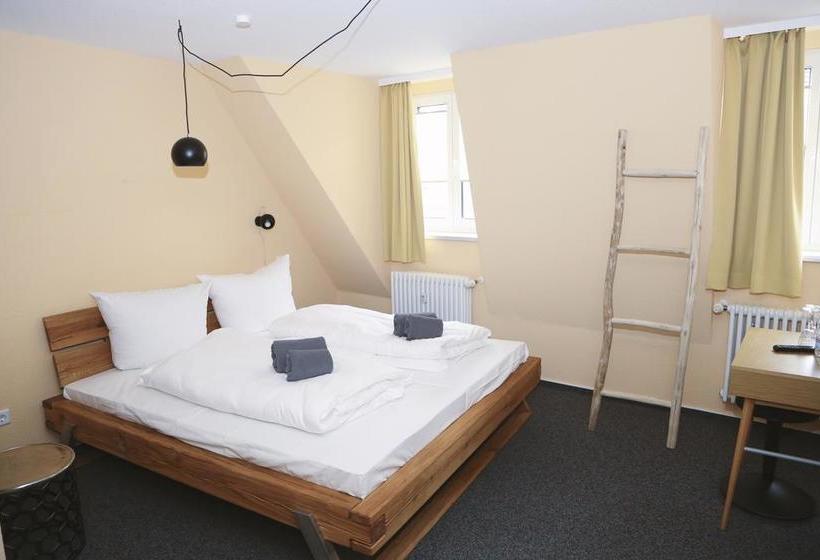 Hotel Vier Jahreszeiten 1