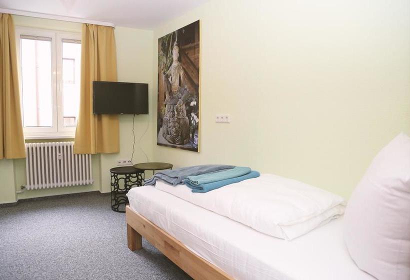 Hotel Vier Jahreszeiten 16