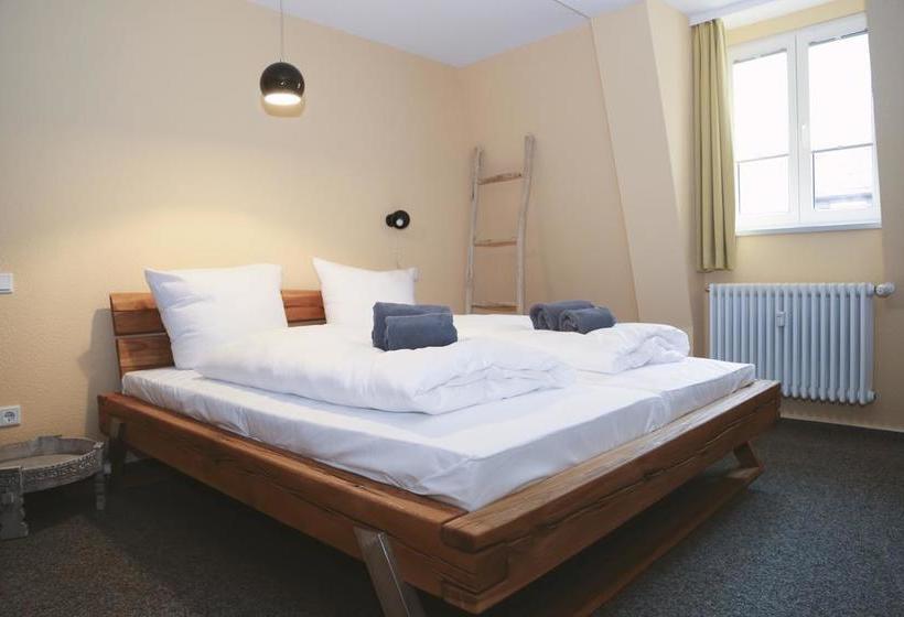 Hotel Vier Jahreszeiten 7