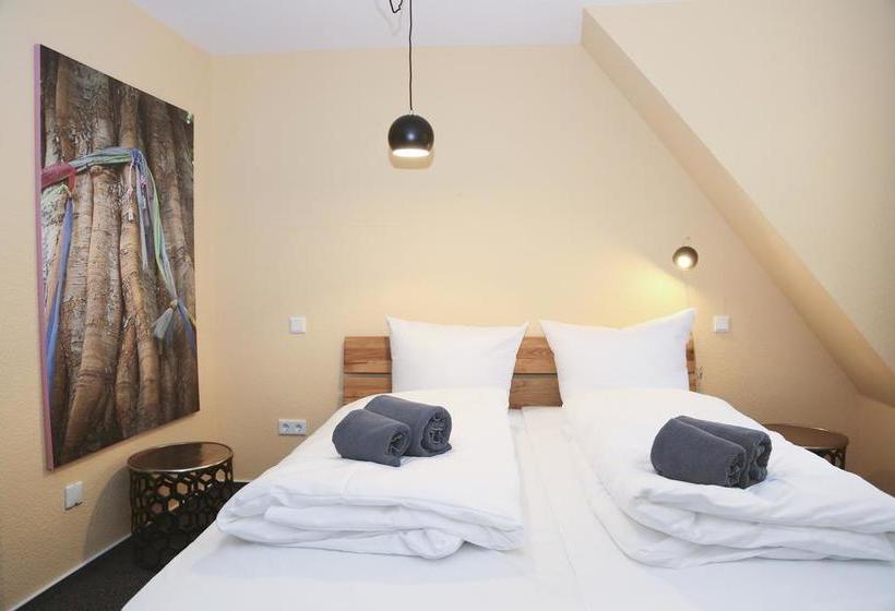 Hotel Vier Jahreszeiten 8