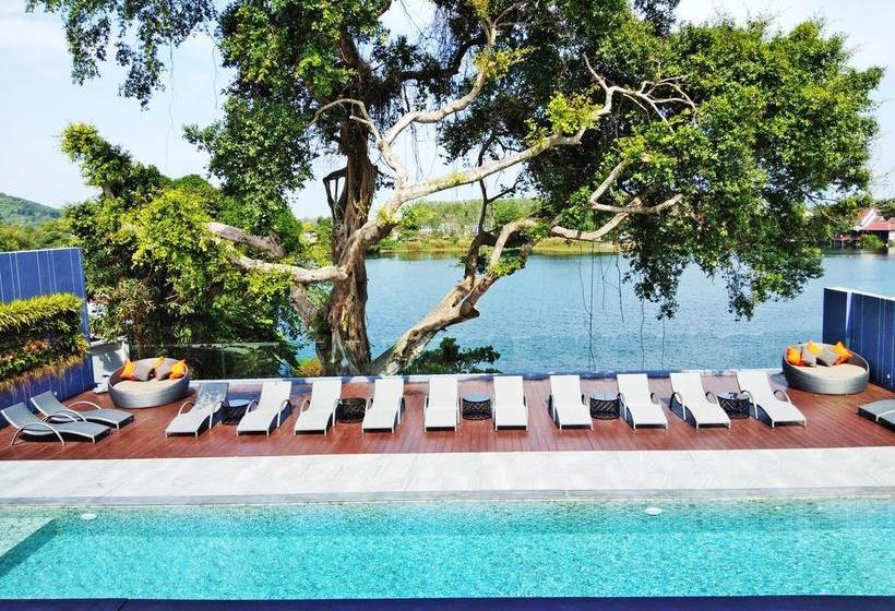 Resort The Lake Chalong 6