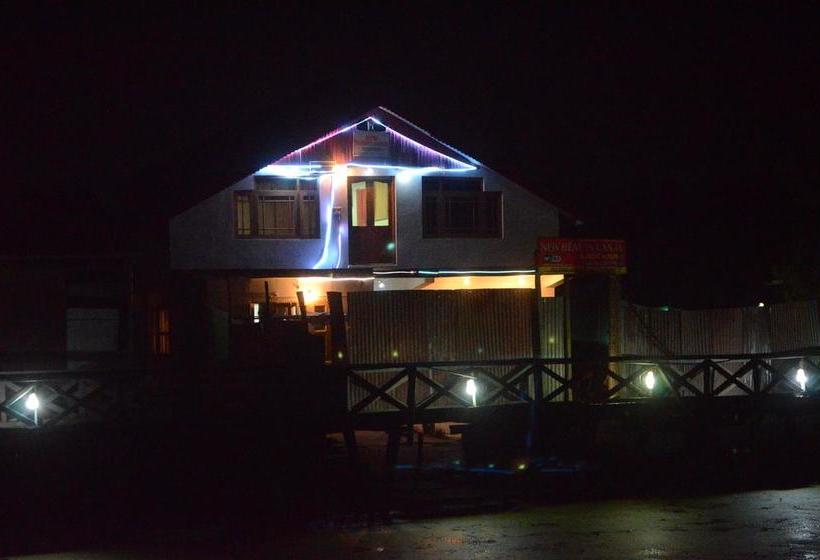 Hotel New Heaven Canal Guest House 10