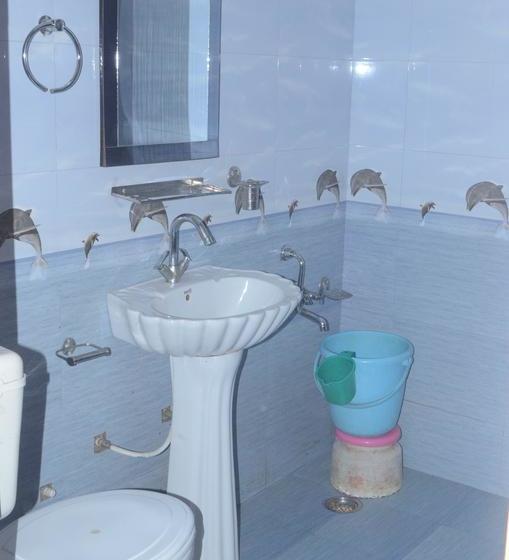 Hotel New Heaven Canal Guest House 3