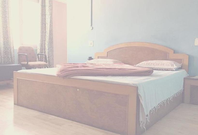 Hotel Anand Homestay 3