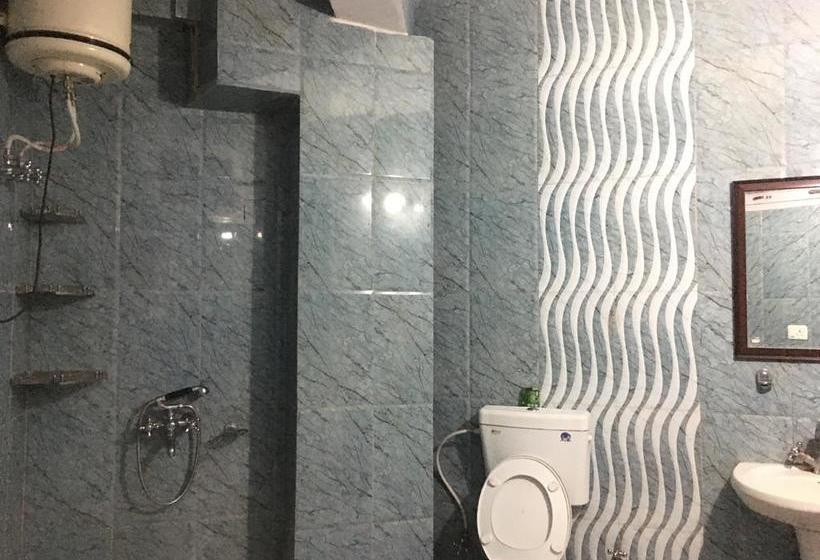 Hotel Anand Homestay 5