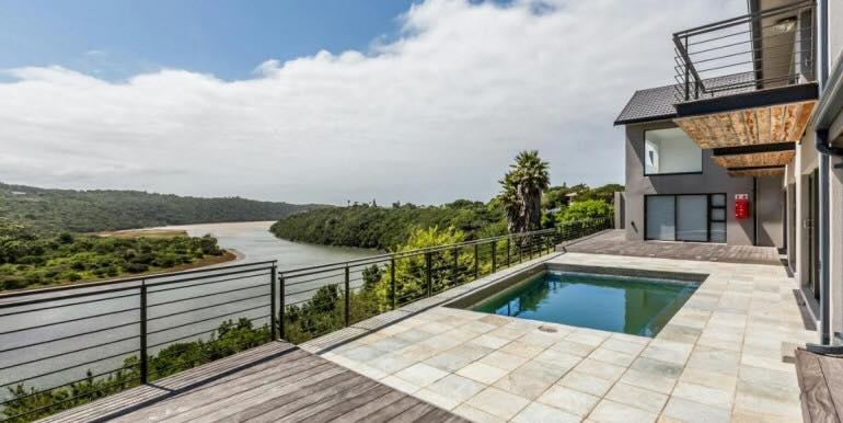 Bed and Breakfast Jemima S Hospitality Gonubie 9