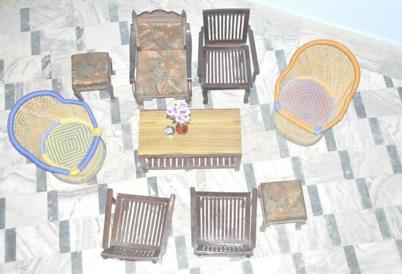 Hotel Nakhat Retreat 8