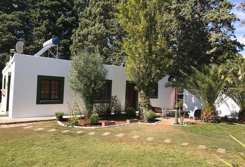 Bed and Breakfast Karoo Ouberg Guest Lodge 2