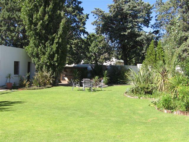 Bed and Breakfast Karoo Ouberg Guest Lodge 5