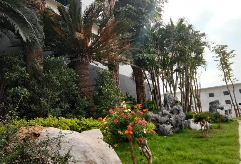 Hotel Namthong Nan 18