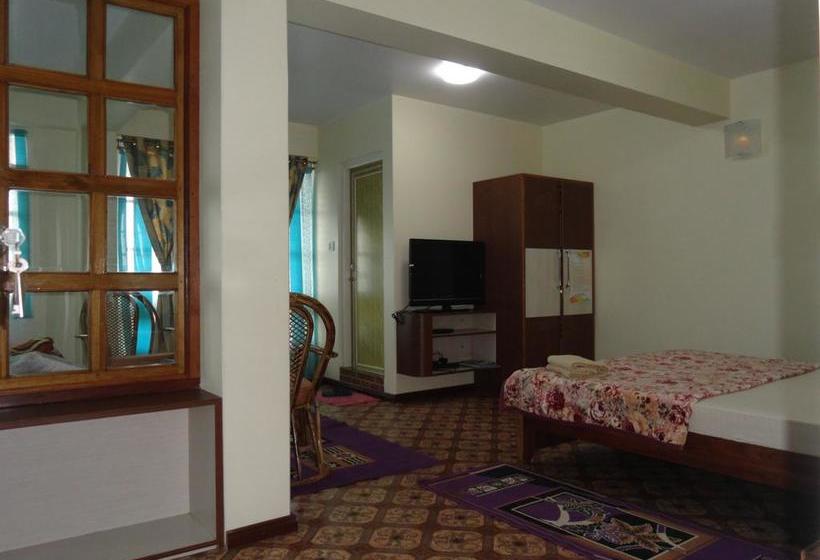 Bed and Breakfast Little Singamari Home Stay 15