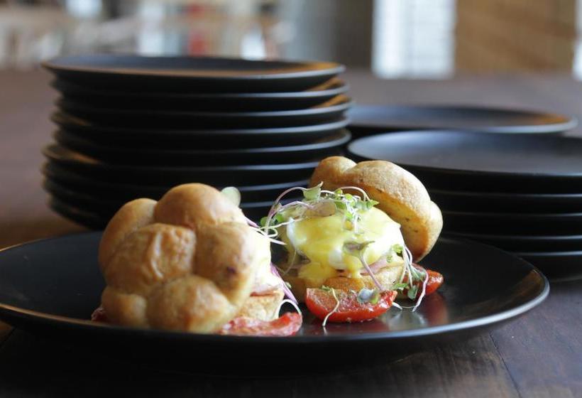 Hotel 26° South Bush Boho 19