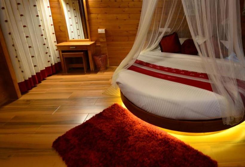 Lakerose Wayanad Resort 5