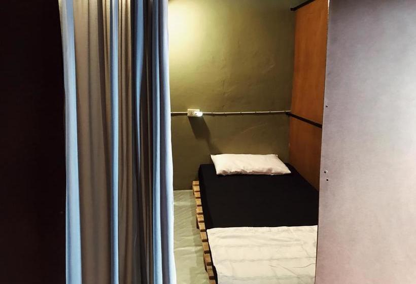 Hostelbed @ Phitsanulok 15