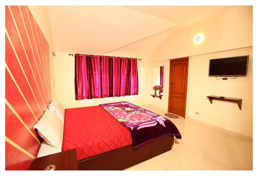 Hotel Green Moon Residency 7