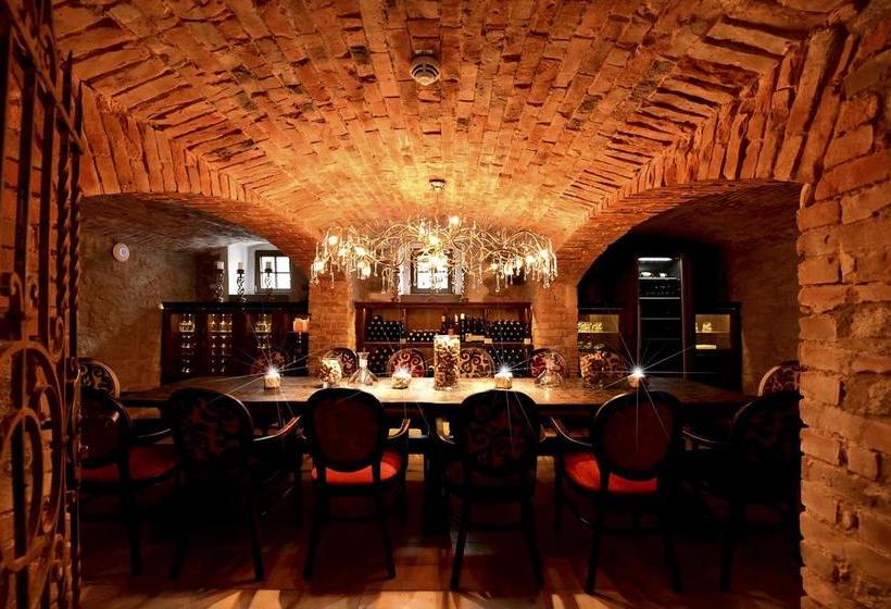 Hotel Moments Boutique 1