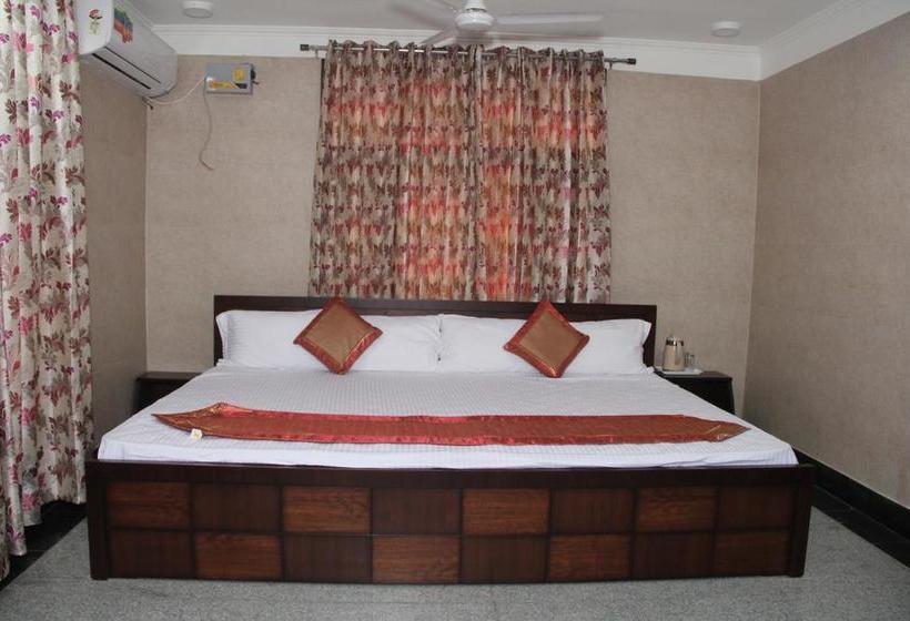 Hotel Silk Haldwani Uttarakhand
