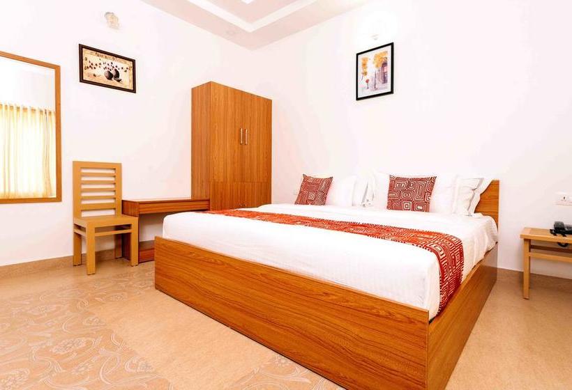 Hotel Iceberg Hill Resort 10