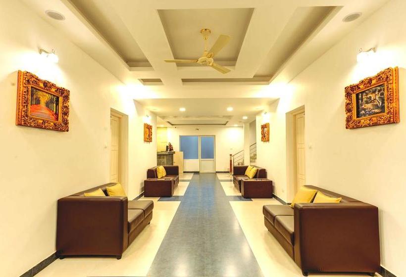 Hotel Iceberg Hill Resort 3