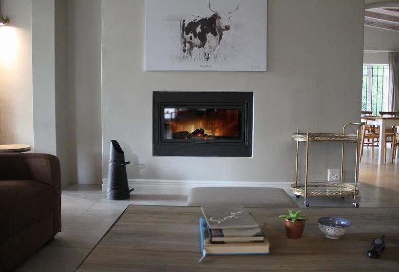 Hôtel Amberhall Guesthouse 14