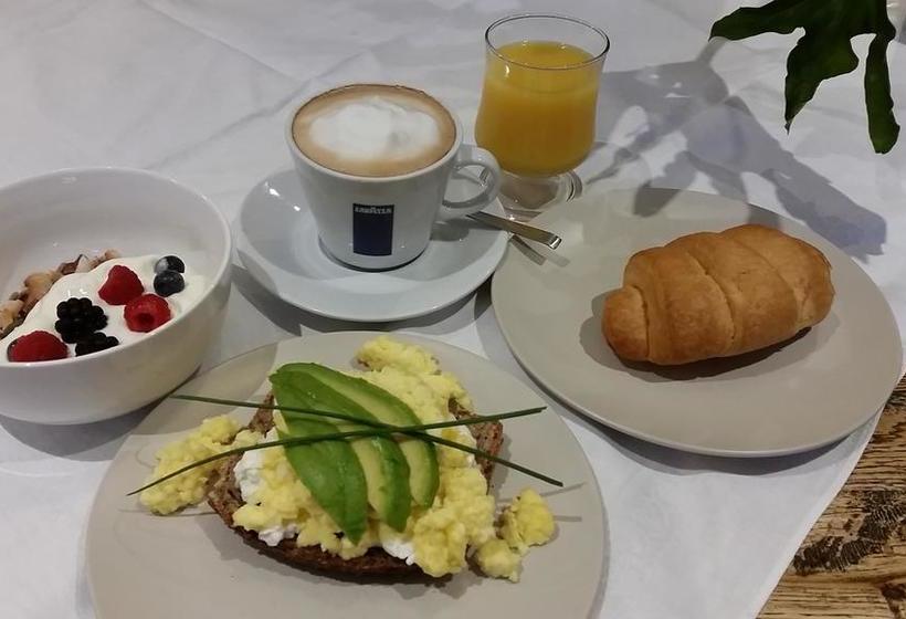 Hôtel Amberhall Guesthouse 16