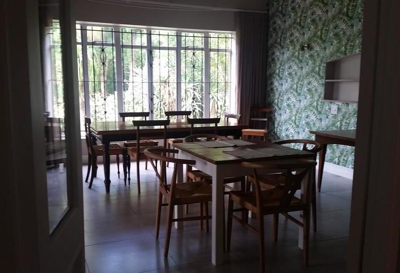 Hôtel Amberhall Guesthouse 17