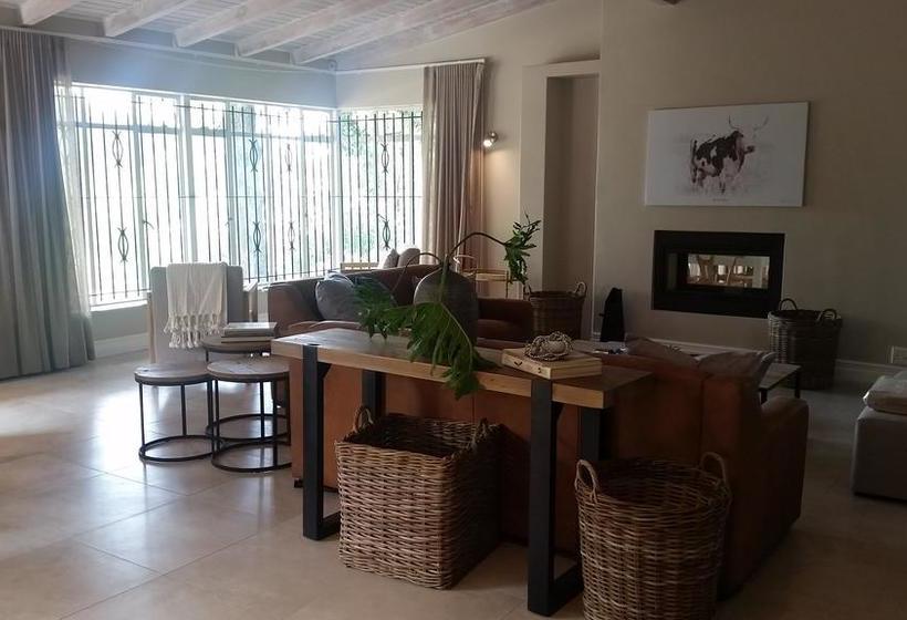 Hôtel Amberhall Guesthouse 19