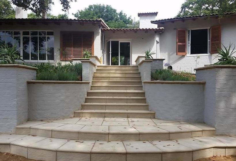 Hôtel Amberhall Guesthouse 3