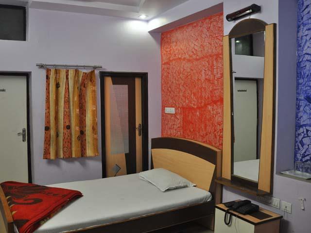 Hotel Archana & Guest House 1