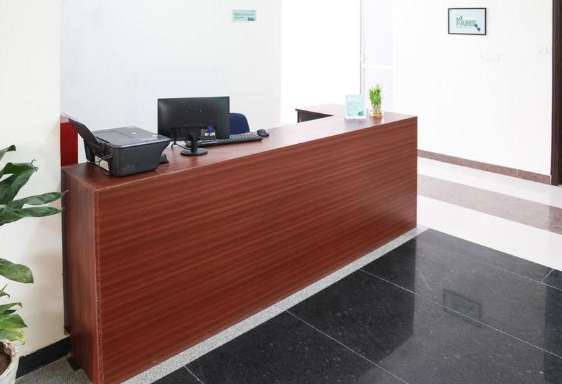 Hotel Treebo Annaya Royals 1