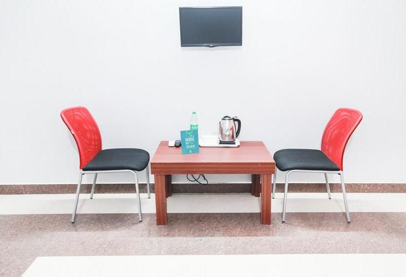 Hotel Treebo Annaya Royals 16