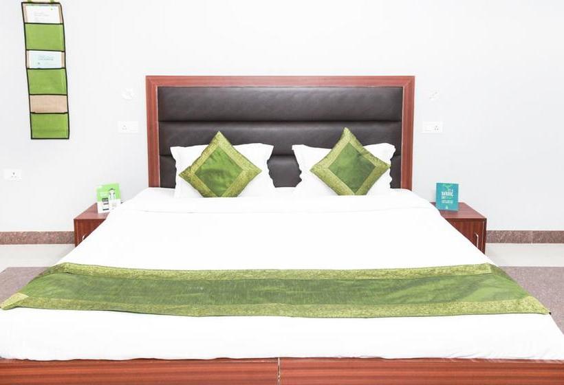 Hotel Treebo Annaya Royals 9