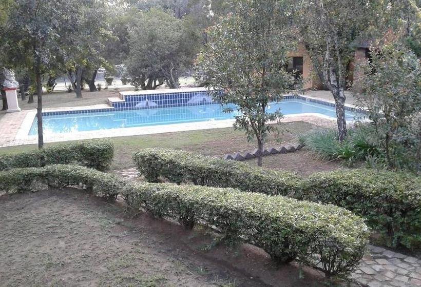 Hotel Gems Bed & Breakfast 4