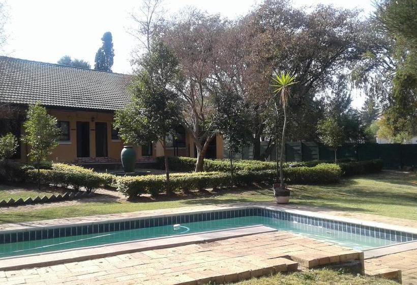 Hotel Gems Bed & Breakfast 5