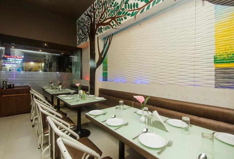 Oyo 11672 Hotel Shubham 10