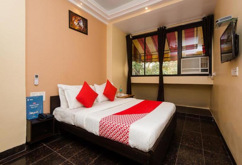 Oyo 11672 Hotel Shubham 12