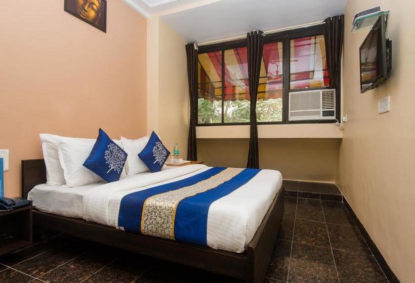 Oyo 11672 Hotel Shubham 13