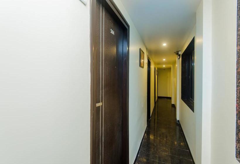 Oyo 11672 Hotel Shubham 6